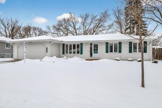 7148 Glenross Road, Woodbury, MN 55125