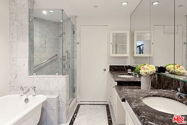 200 N Swall Drive 455, Beverly Hills, CA 90211