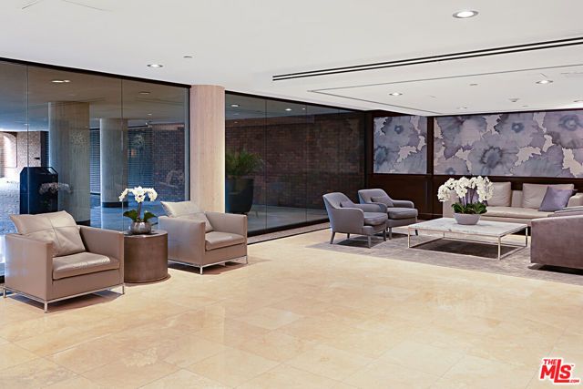 200 N Swall Drive 455, Beverly Hills, CA 90211
