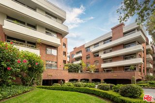 200 N Swall Drive 455, Beverly Hills, CA 90211