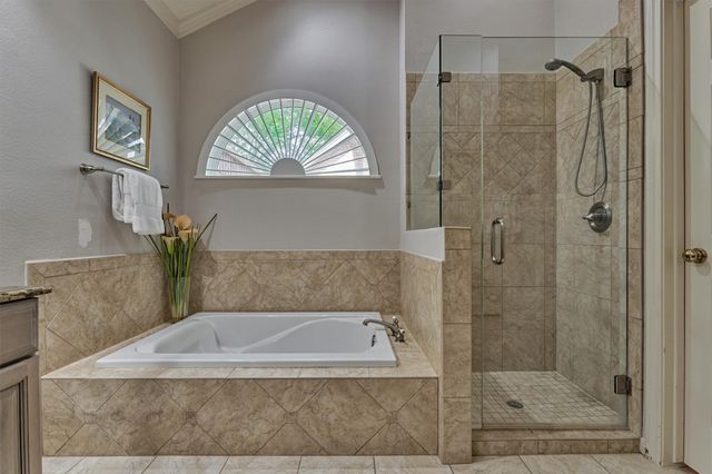 46 N Copperknoll Circle, The Woodlands, TX 77381