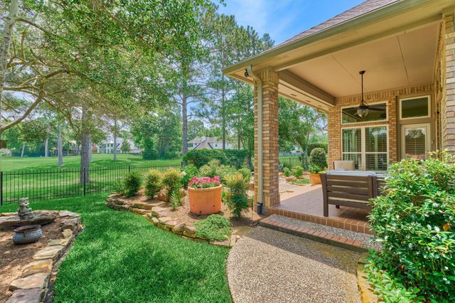 46 N Copperknoll Circle, The Woodlands, TX 77381