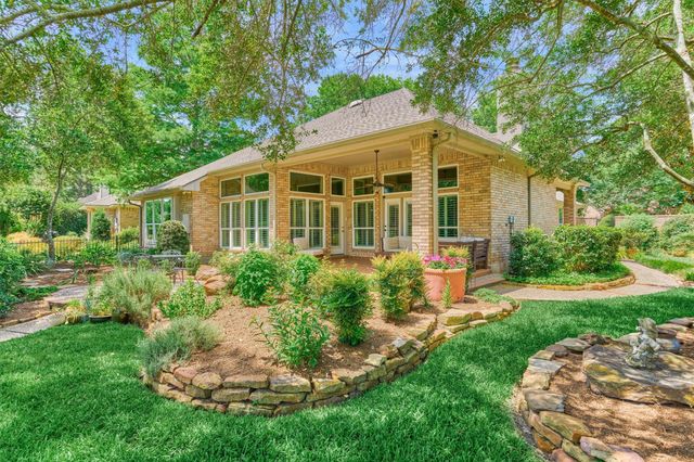 46 N Copperknoll Circle, The Woodlands, TX 77381