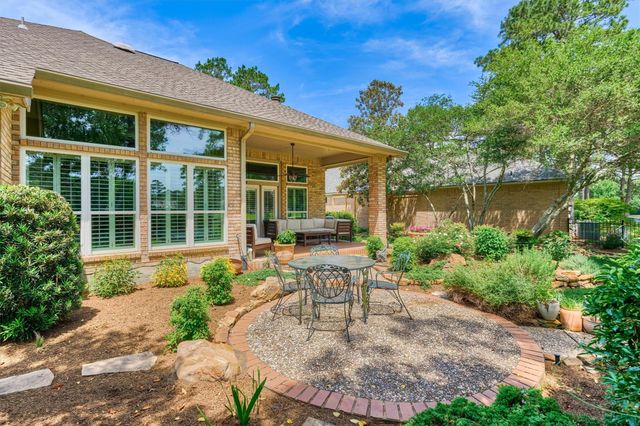 46 N Copperknoll Circle, The Woodlands, TX 77381