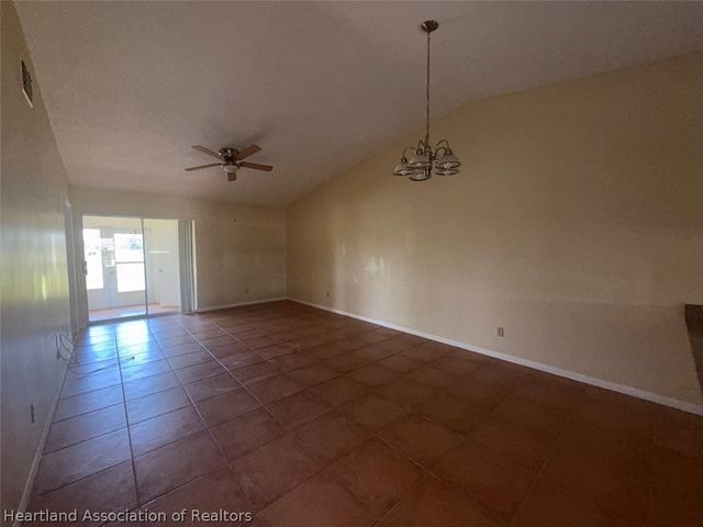 163 Fairway Drive, Lake Placid, FL 33852