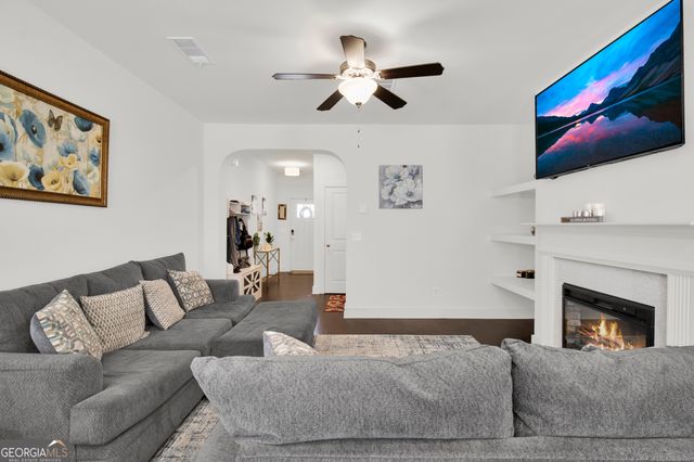 6415 Shalks Crossing Drive, Lithonia, GA 30058