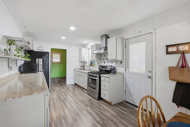 9900 Regal CT, Austin, TX 78725