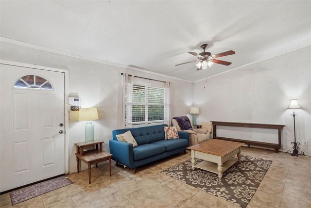 9900 Regal CT, Austin, TX 78725