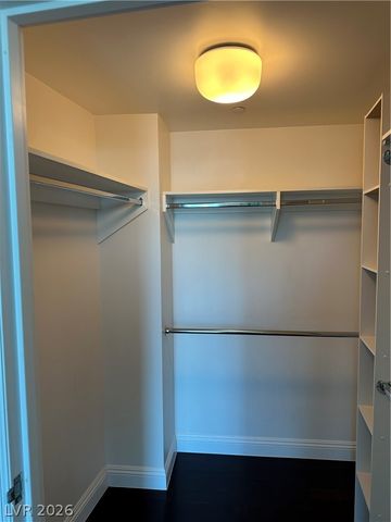222 Karen Avenue 3203, Las Vegas, NV 89109