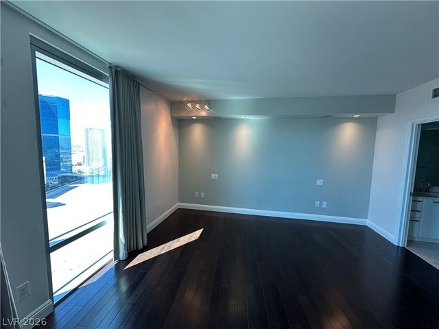 222 Karen Avenue 3203, Las Vegas, NV 89109