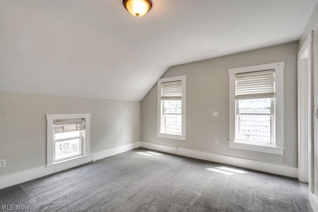 123 7th Street NW, Barberton, OH 44203