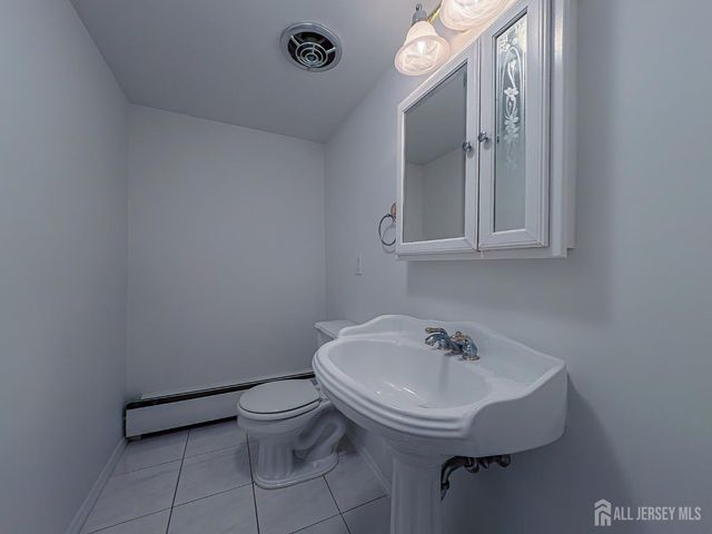 196 Normandy Road, Edison, NJ 08820
