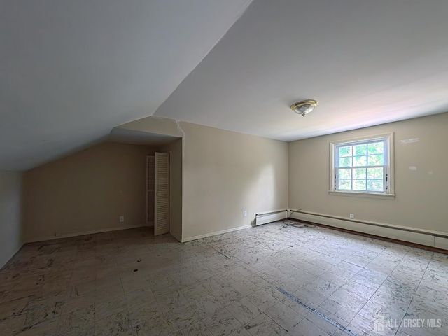 196 Normandy Road, Edison, NJ 08820