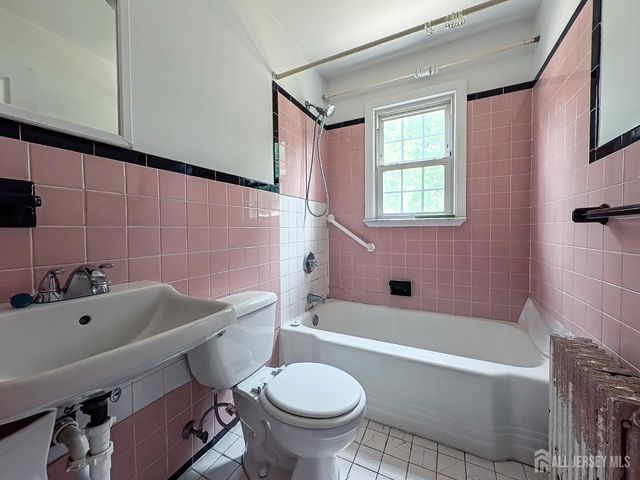 196 Normandy Road, Edison, NJ 08820