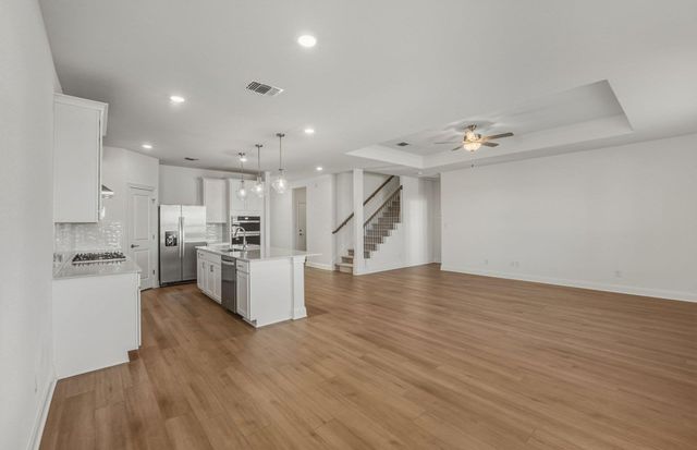 104 Darlington CT, Liberty Hill, TX 78642