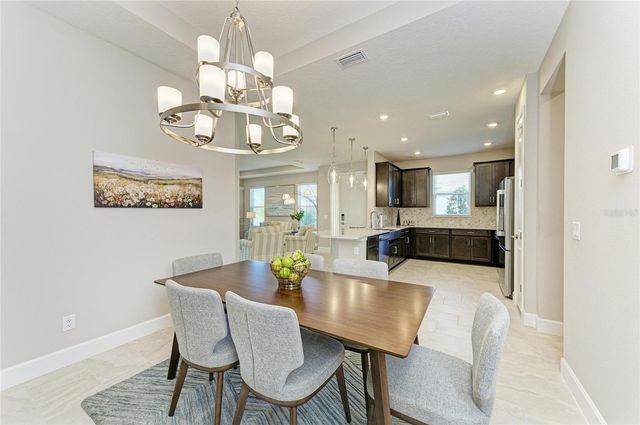 6017 MESA GLEN, Sarasota, FL 34243