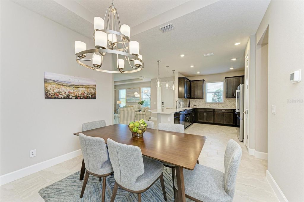 Image 18 of property listing at 6017 MESA GLEN, Bradenton, FL 34203