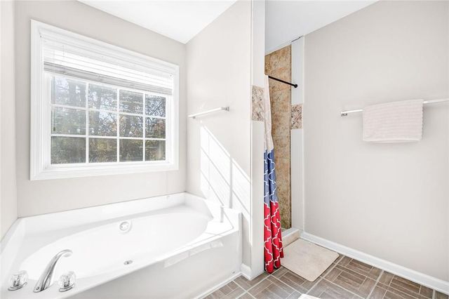 176 Crescent Woode Way, Dallas, GA 30157