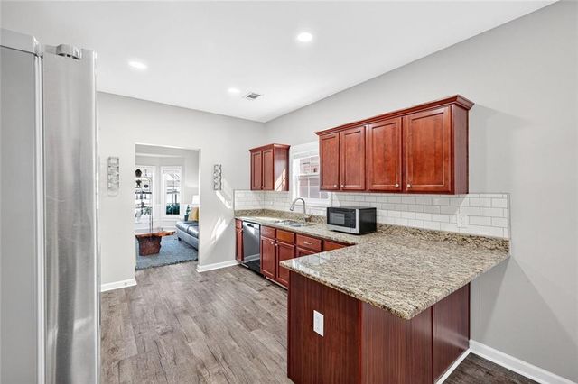 176 Crescent Woode Way, Dallas, GA 30157