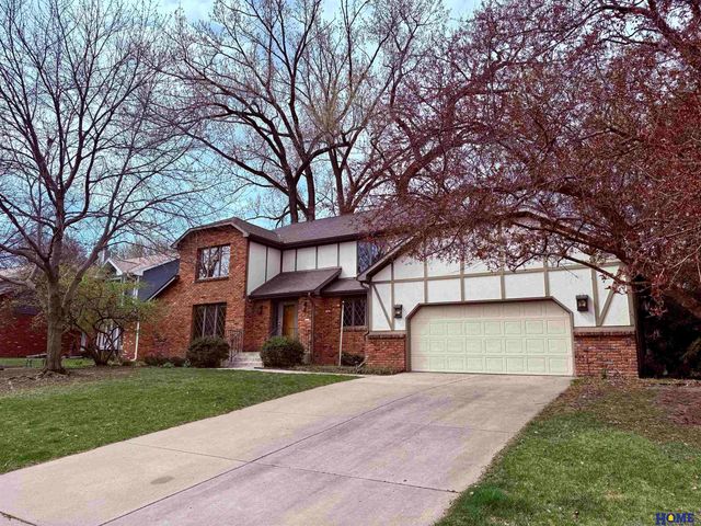 1205 Evergreen Drive, Lincoln, NE 68510