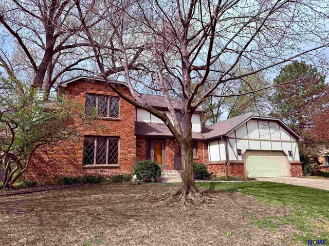 1205 Evergreen Drive, Lincoln, NE 68510