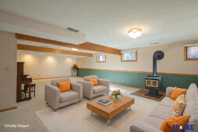 1205 Evergreen Drive, Lincoln, NE 68510