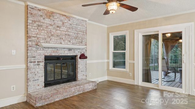 101 Lynn Cove Lane, Mooresville, NC 28117