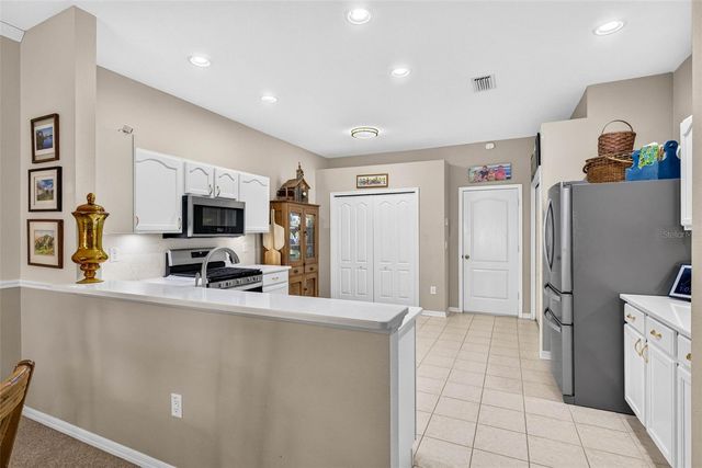 19355 HASKELL PLACE, Land O Lakes, FL 34638