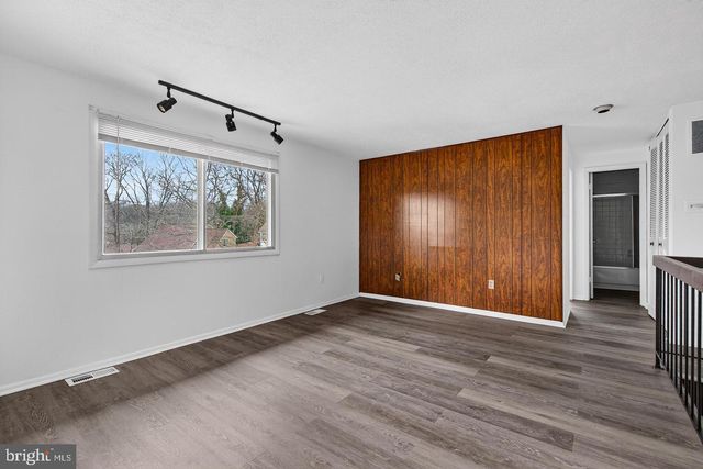 8801 MONMOUTH DR, Upper Marlboro, MD 20772