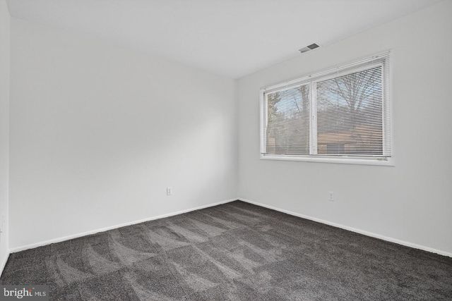 8801 MONMOUTH DR, Upper Marlboro, MD 20772