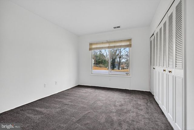 8801 MONMOUTH DR, Upper Marlboro, MD 20772