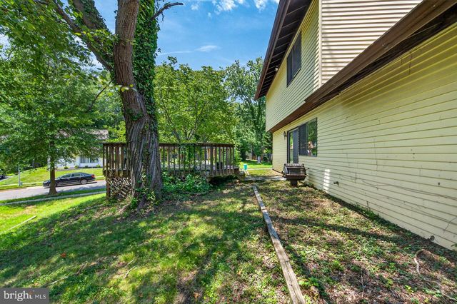 8801 MONMOUTH DR, Upper Marlboro, MD 20772