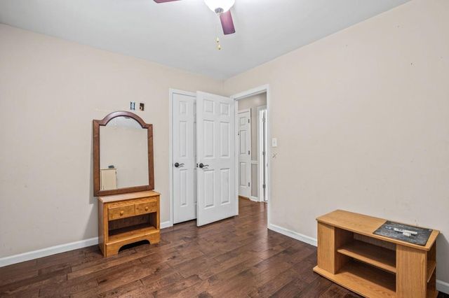 325 Presidential Drive, Dallas, GA 30157