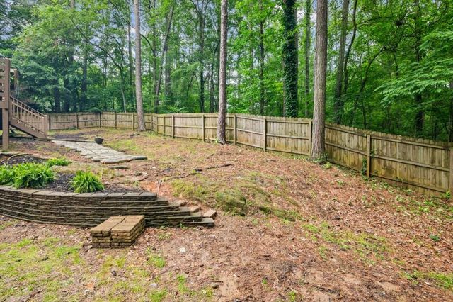 325 Presidential Drive, Dallas, GA 30157