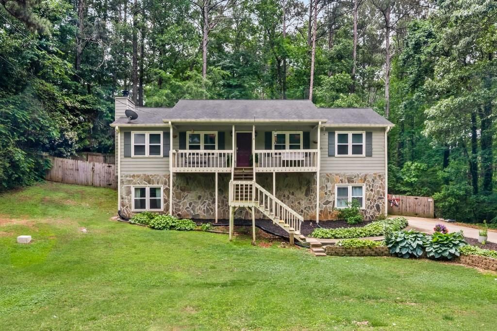 325 Presidential Drive, Dallas, GA 30157