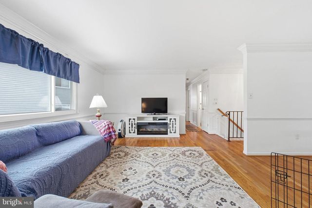 10125 COMMONWEALTH BLVD, Fairfax, VA 22032