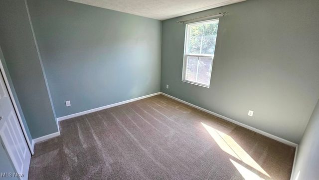 3320 Blossom Trail, Twinsburg, OH 44087