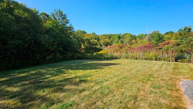 3320 Blossom Trail, Twinsburg, OH 44087