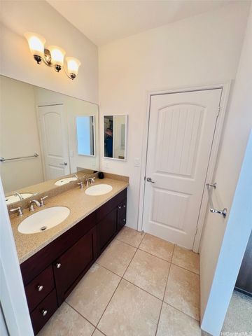 1020 Kakala Street 1303, Kapolei, HI 96707