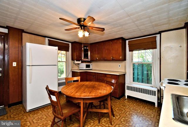 515 STANBRIDGE STREET, Norristown, PA 19401