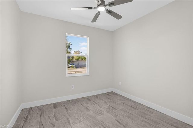 5511 Tenth AVE, Fort Myers, FL 33907