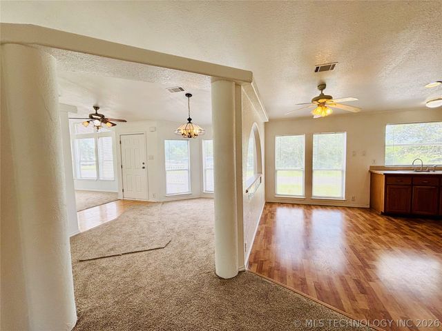 85 Williams Drive, Eufaula, OK 74432