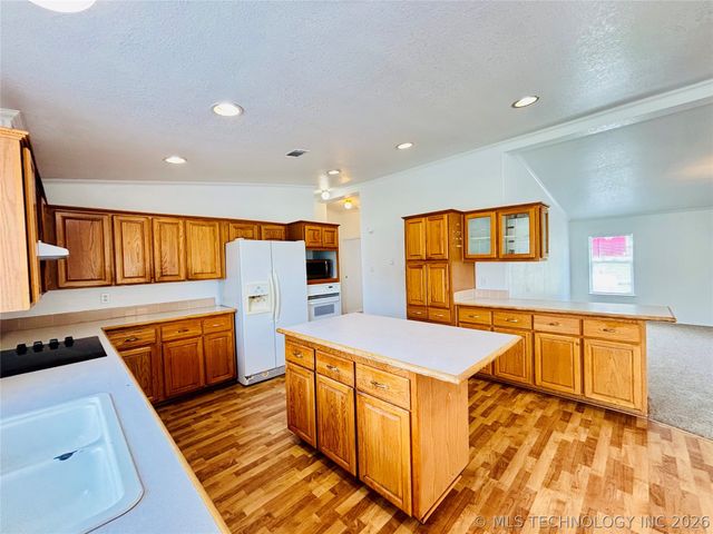 85 Williams Drive, Eufaula, OK 74432