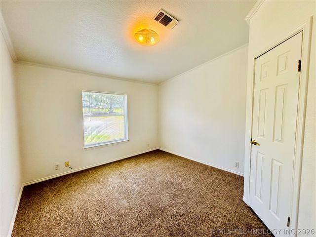 85 Williams Drive, Eufaula, OK 74432