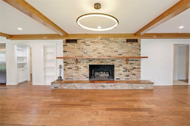 3 Pine Place, Angleton, TX 77515