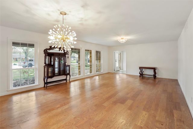 3 Pine Place, Angleton, TX 77515