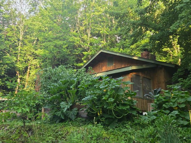 383 Jones Road, Highgate, VT 05457