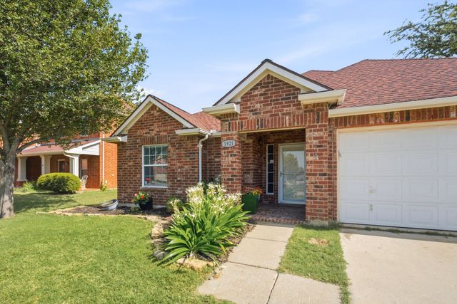 1921 Bradford Pear Square, Little Elm, TX 75068