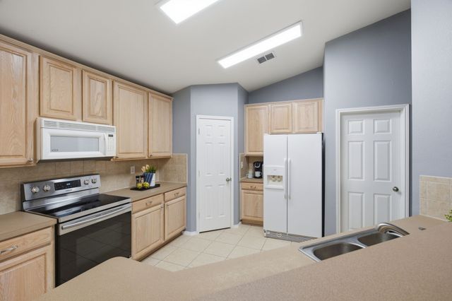 1921 Bradford Pear Square, Little Elm, TX 75068