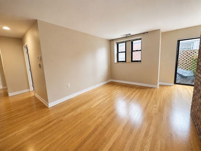 87 Gainsborough Street 407, Boston, MA 02115